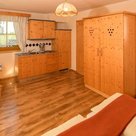 Familienweingut Oberer Germuth Penzion Leutschach